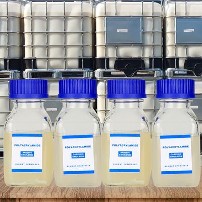 acheter Émulsion PAM Gel de polyacrylamide cationique pour l'industrie du papier comme aide à la rétention et au drainage fabrication en ligne