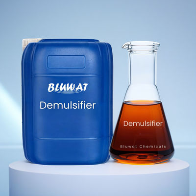 acheter Démulsifiant d'huile d'eau Traitement de l'huile d'eau Démulsifiant d'huile chimique industrielle fabrication en ligne