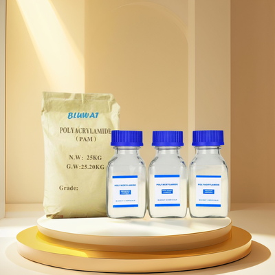 Floculant efficace à base de polyacrylamide Blufloc pour l'exploitation minière, les champs pétrolifères, l'industrie du sucre, les eaux usées municipales