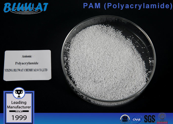 Floculant solide blanc soluble dans l'eau de polyélectrolyte de polyamide pour la fabrication d'emballage alimentaire